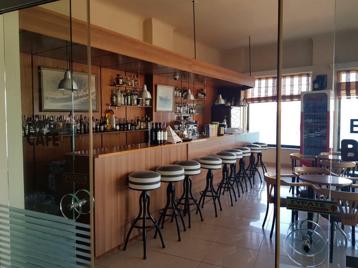 米拉马雷酒店 皮洛斯 外观 照片